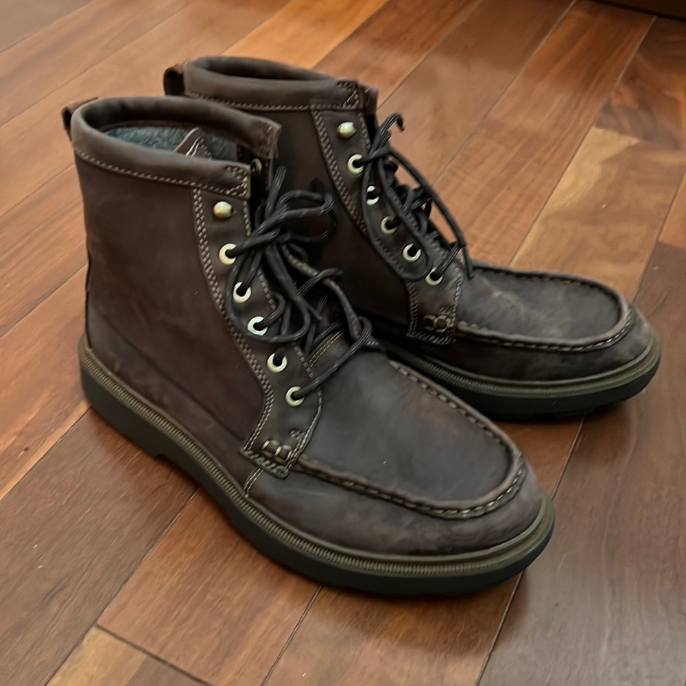 Clarks Ultimate Comfort Collection leather boots!